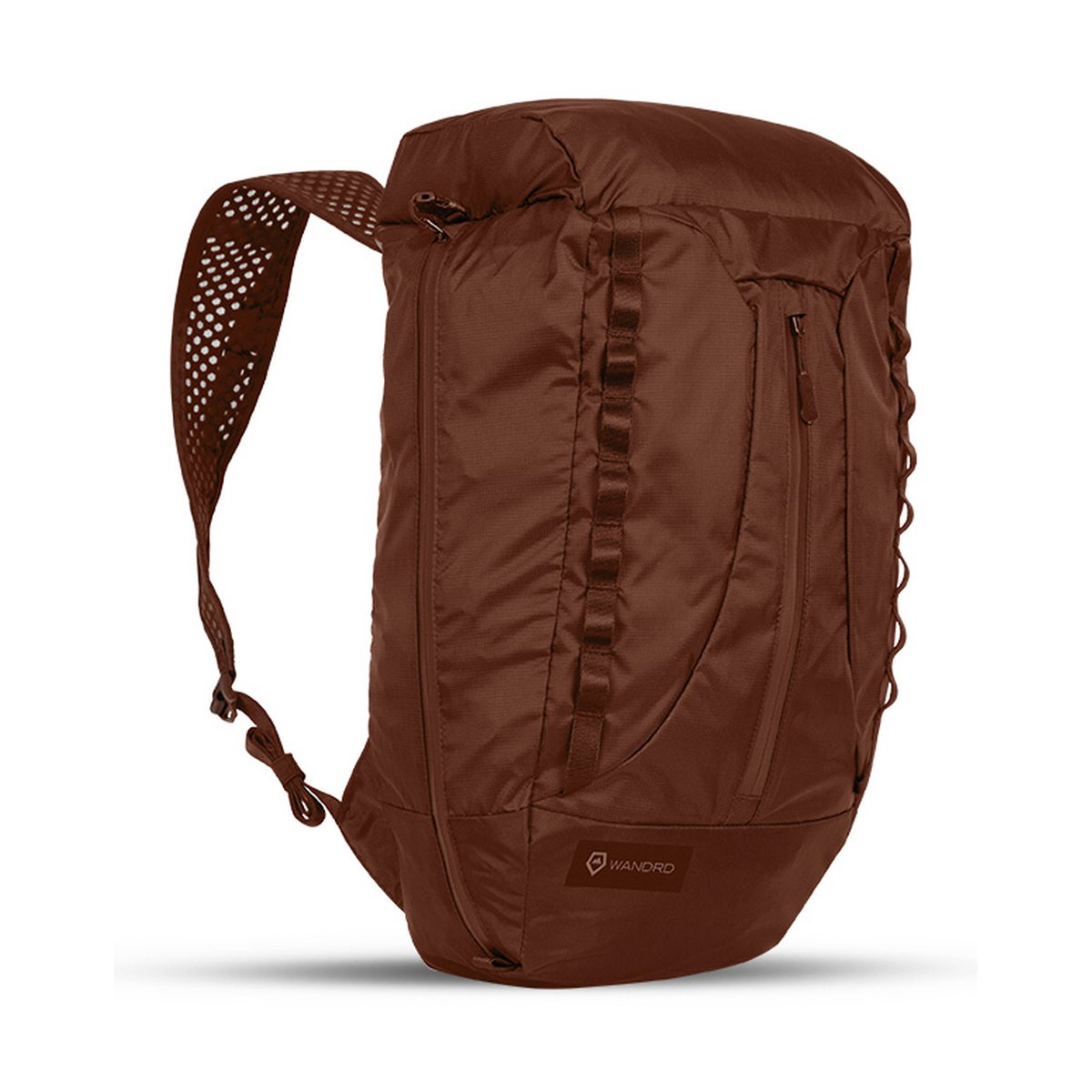 WANDRD VEER 18 - RUST - Brauner Rucksack, Ansicht von vorne links.