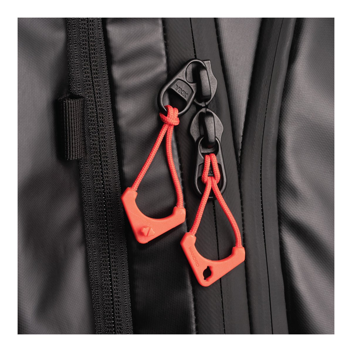 WANDRD WORRYLESS Zipper Puller Red