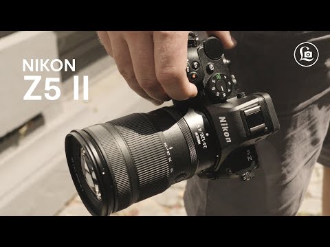 Nikon Z5 II + Nikon 24-200 mm 1:4-6,3 Z VR